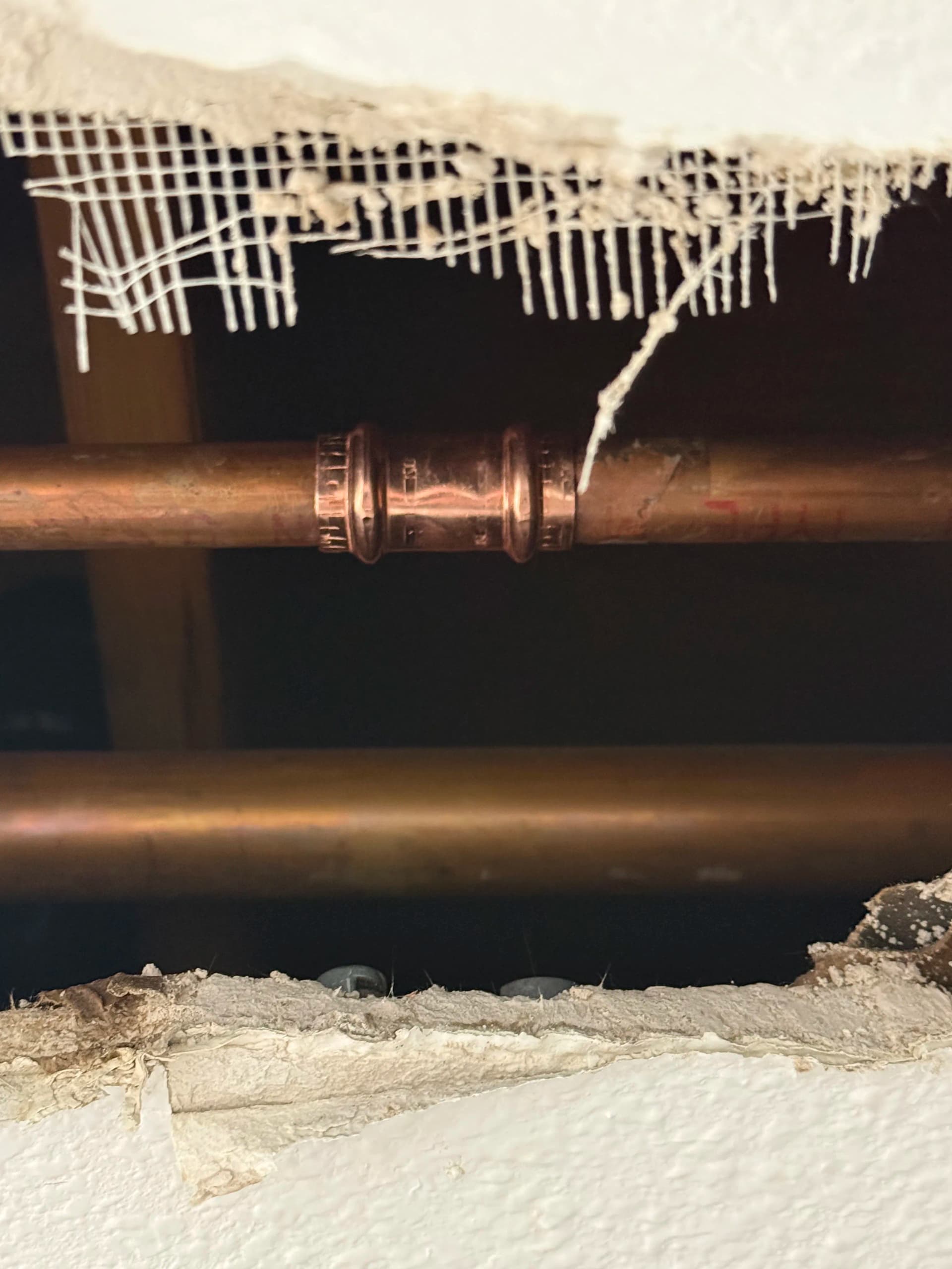 Hotel Hot Water Leak Repaired and Back Online Fast image