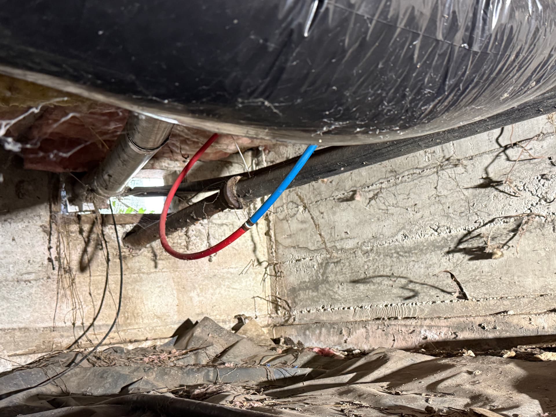 Gallery photos for East Tacoma Crawl Space Drain Line Repair Gone Right: Image #3