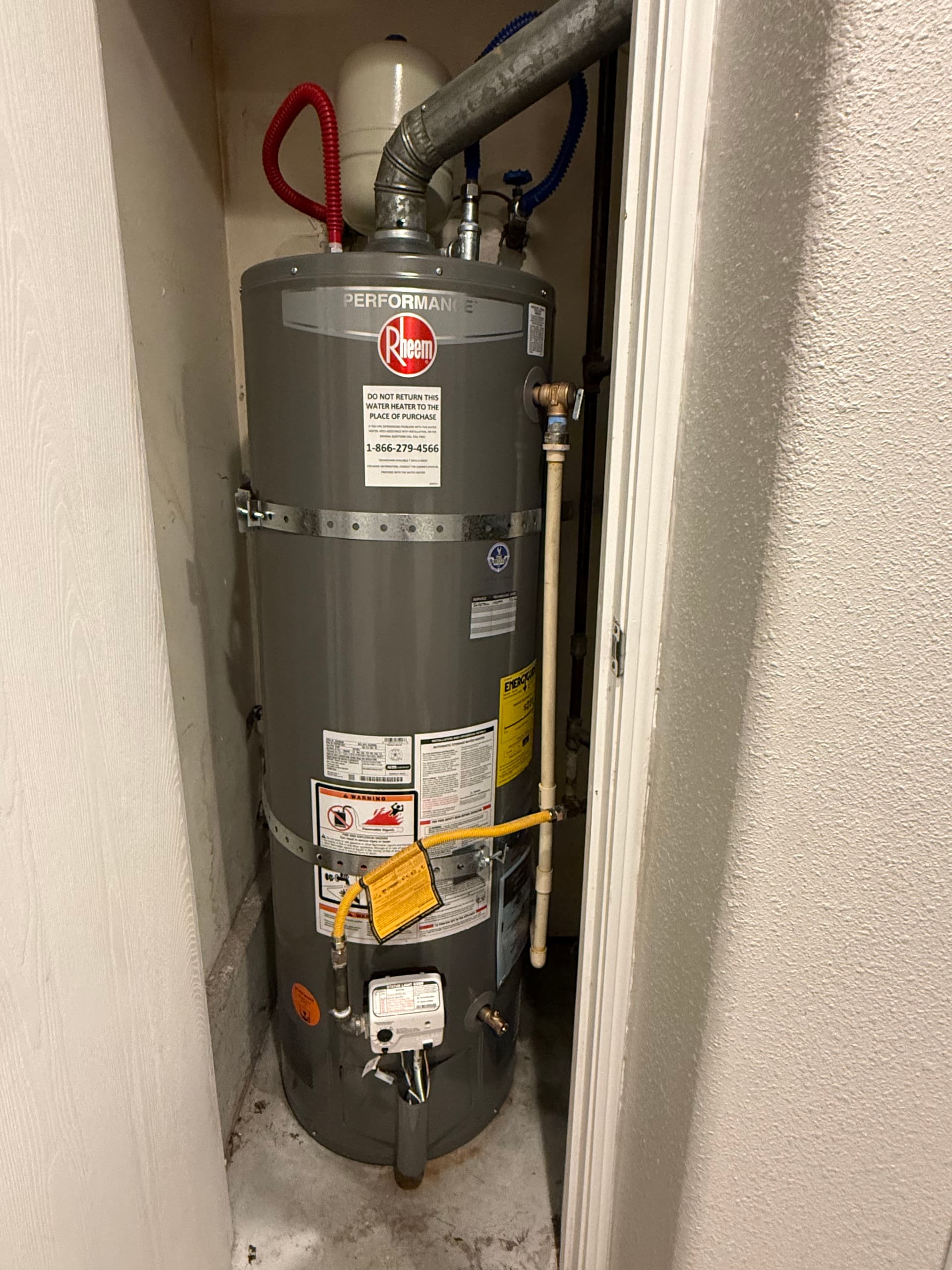 Gallery photos for After-Hours Gas Water Heater Replacement in Puyallup: Image #1