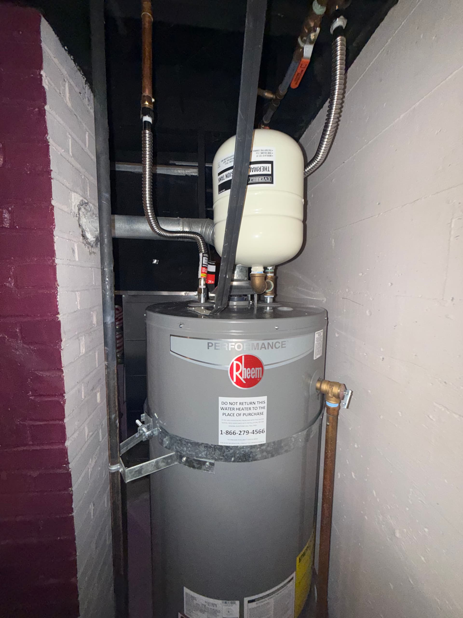 50-Gallon Gas Water Heater Replacement in Milton WA image